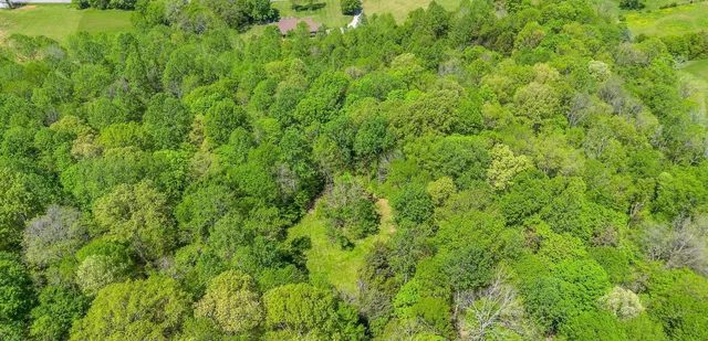 $949,000 | 2600 Little Bartons Creek Road, Cumberland Furnace, TN 37051