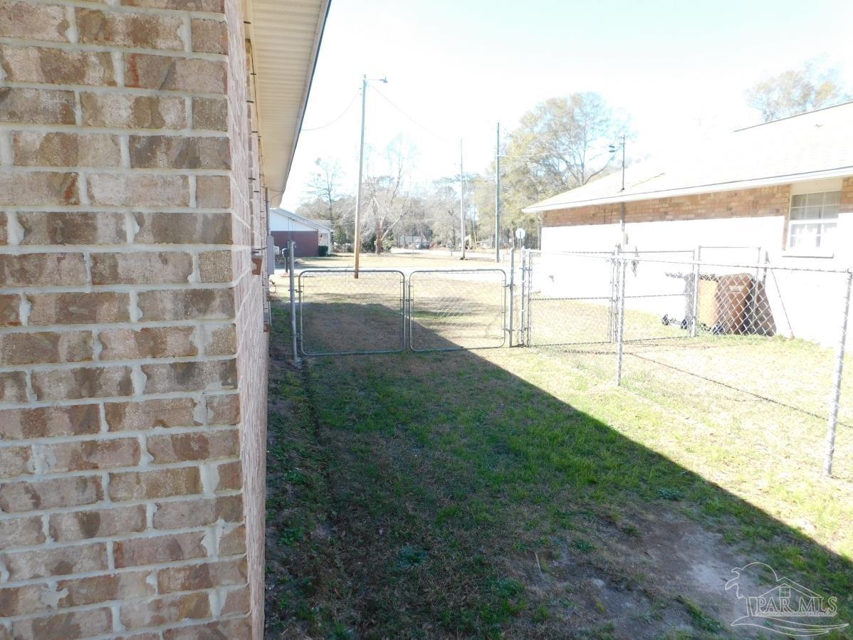 5570 Kingery Road Milton, FL 32583 - Photo 37 of 47 Gallery Image 37