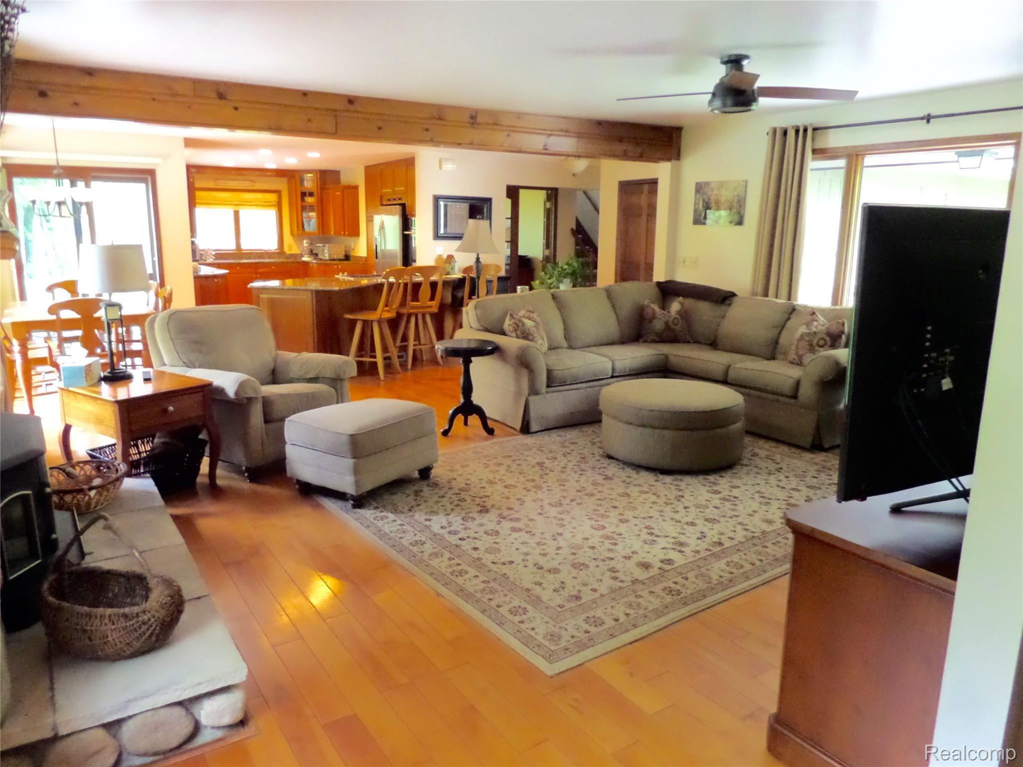 66040 Campground Road Washington, MI 48095 - Photo 10 of 53 SAM_2209.jpg