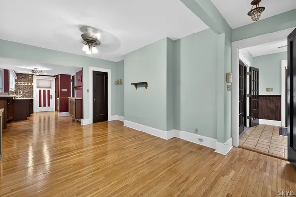 $279,900 | 1062 Bellevue Avenue, Syracuse, NY 13204