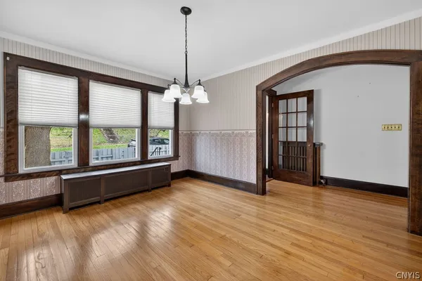 $279,900 | 1062 Bellevue Avenue, Syracuse, NY 13204