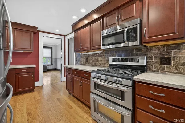 $279,900 | 1062 Bellevue Avenue, Syracuse, NY 13204