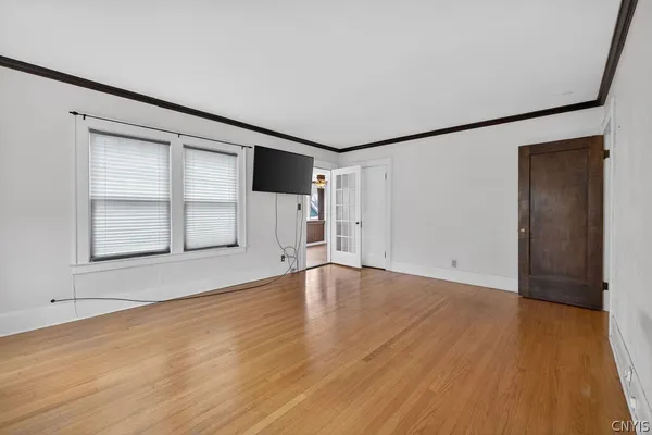 $279,900 | 1062 Bellevue Avenue, Syracuse, NY 13204