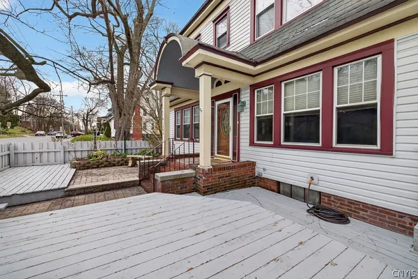 $279,900 | 1062 Bellevue Avenue, Syracuse, NY 13204