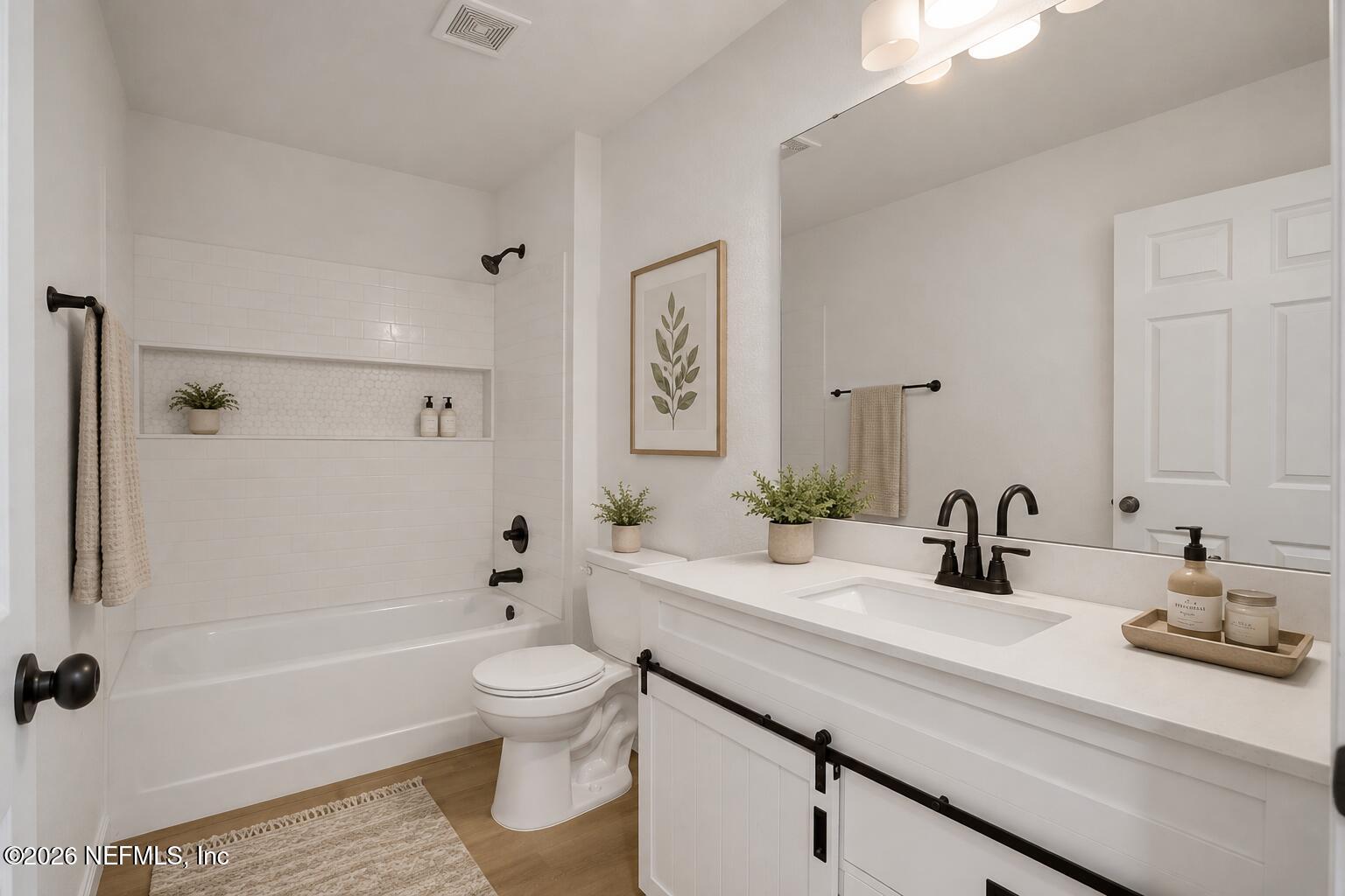 5737 Vernon Road Jacksonville, FL 32209 - Photo 12 of 21 Hall Bath