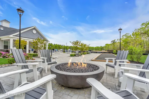 a view of house and outdoor space