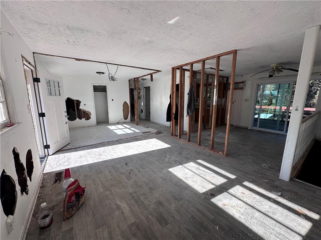 4245 Utoy Court Southwest Atlanta, GA 30331 - Photo 27 of 29