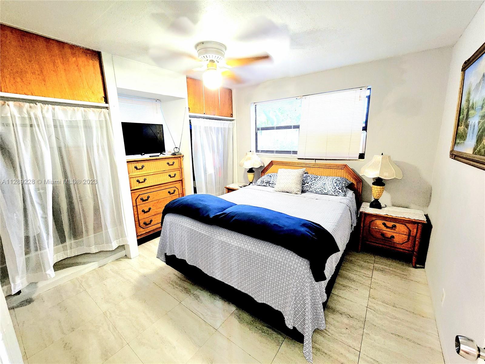 104 Thomas Road West Park, FL 33023 - Photo 20 of 24 Gallery Image 20