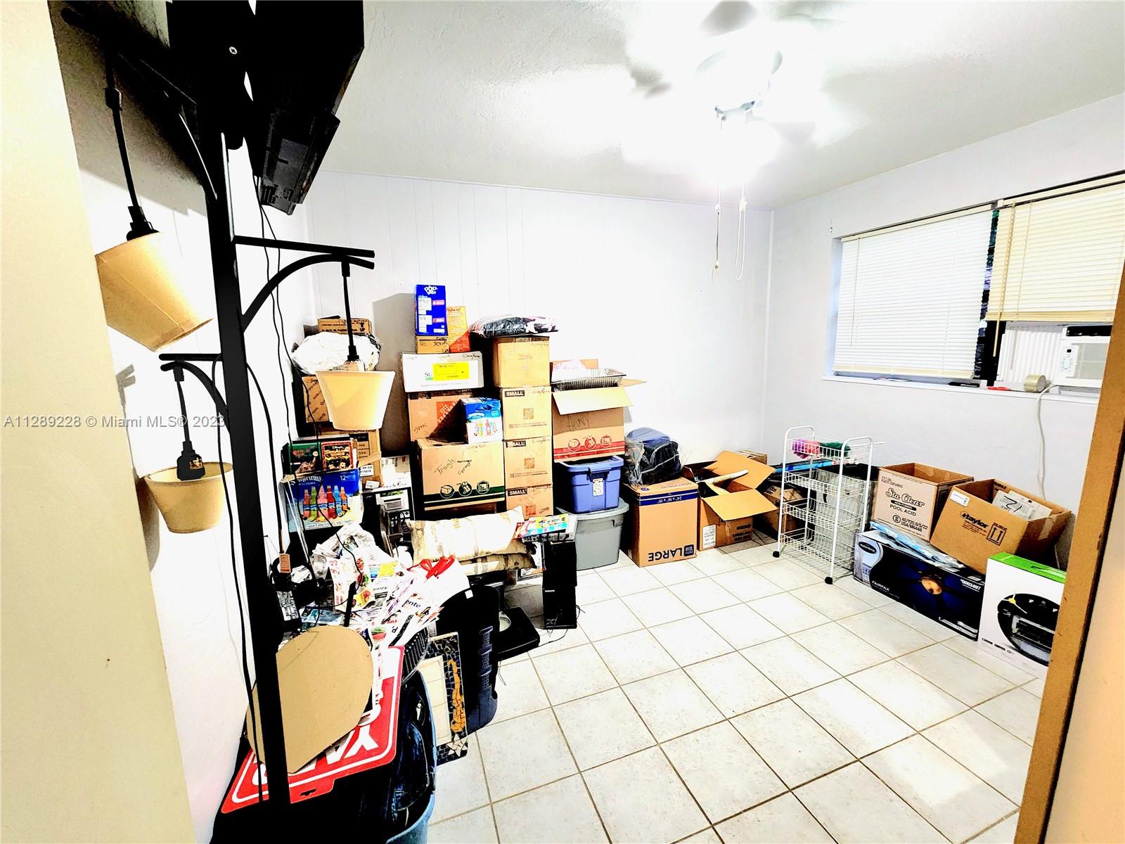 104 Thomas Road West Park, FL 33023 - Photo 21 of 24 Gallery Image 21