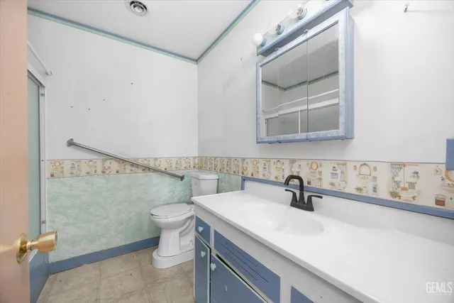 $250,000 | Undisclosed Address, Taft, CA 93268