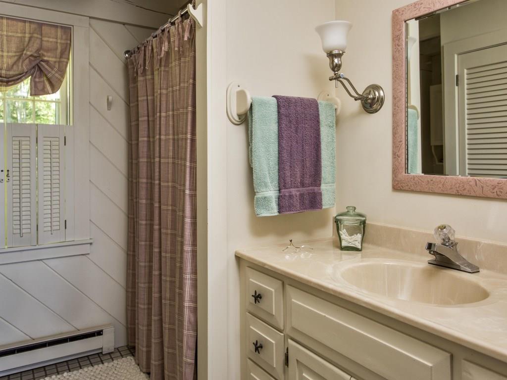 30 Decker Reef Road Boothbay, ME 04544 - Photo 19 of 29 Master bathroom with fiberglass...
