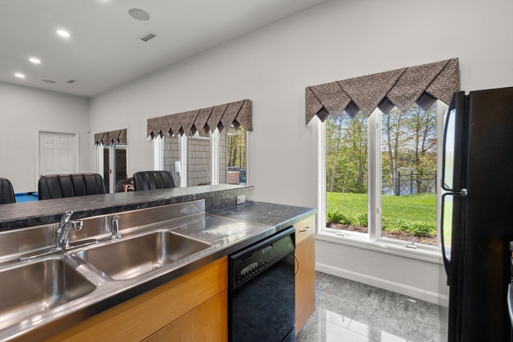 104 Allen Road East Brookfield, MA 01515 - Photo 20 of 41 Gallery Image 20