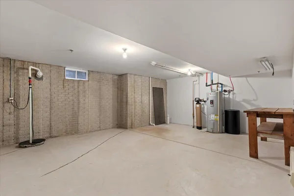 $364,900 | W162-s7035 Olive Circle, Muskego, WI 53150