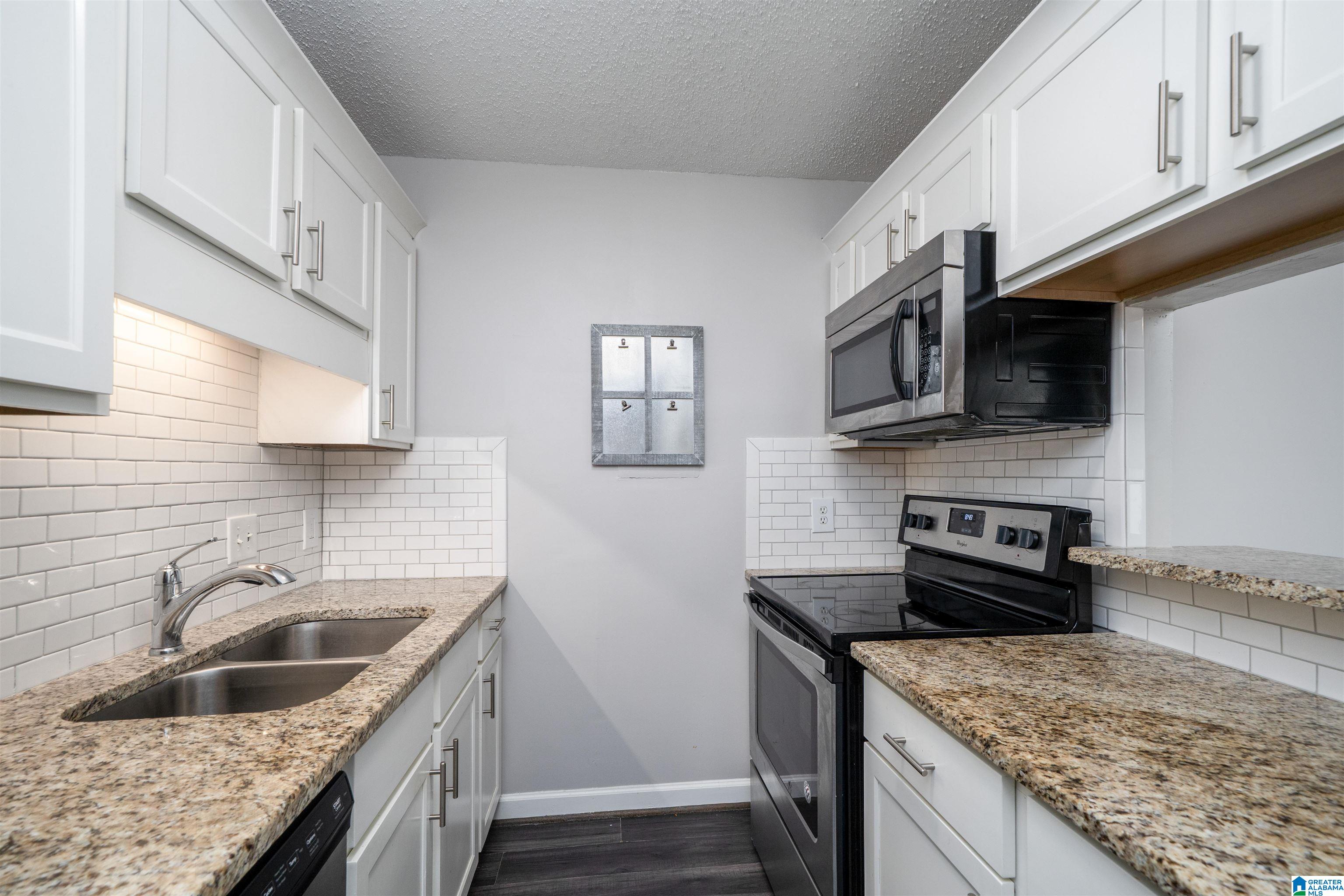 3350 Altamont Road South, Unit B7 Birmingham, AL 35205 - Photo 13 of 26