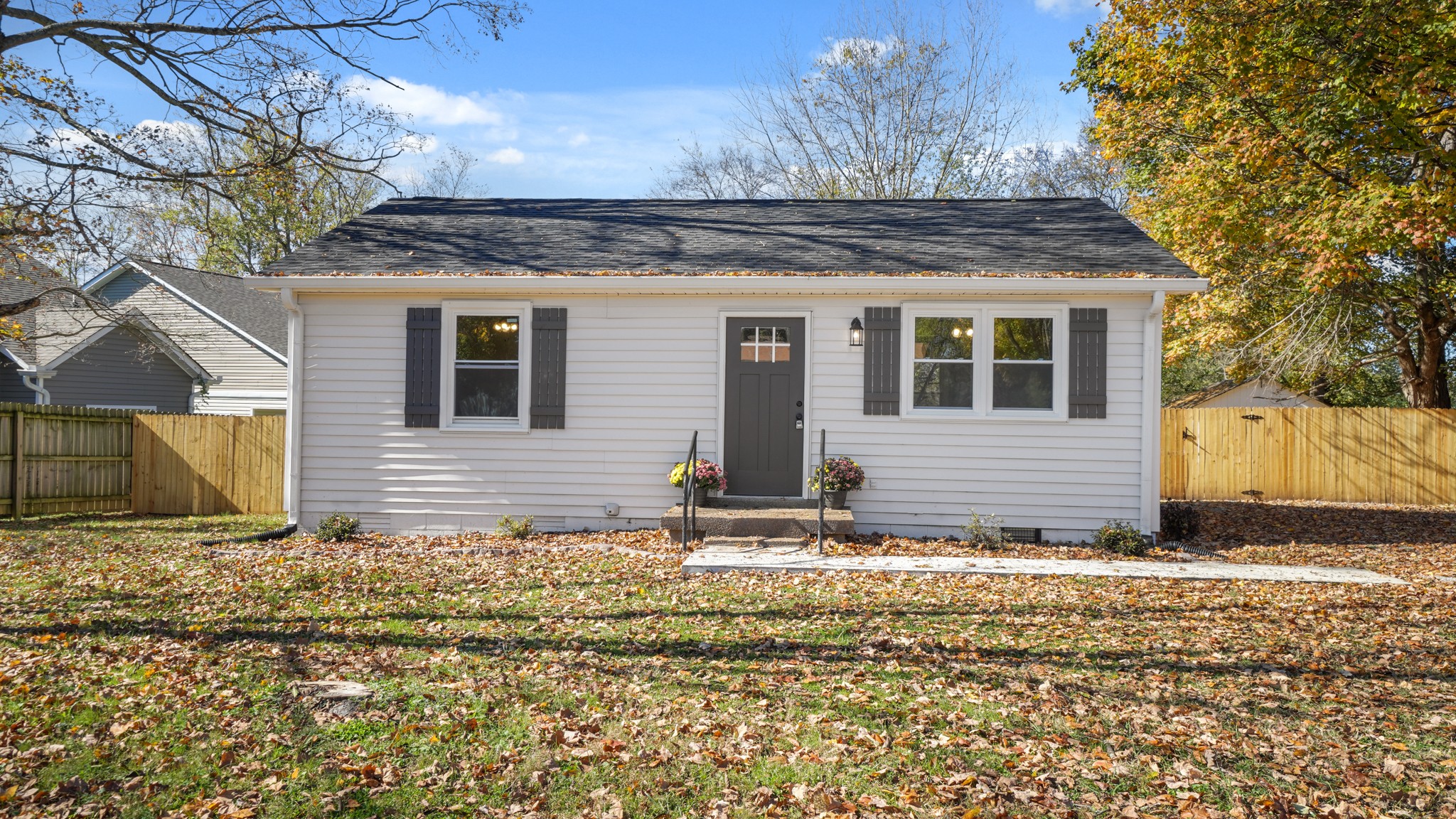 111 Tyree Springs Road White House, TN 37188 - Photo 1 of 16 Gallery Image 1