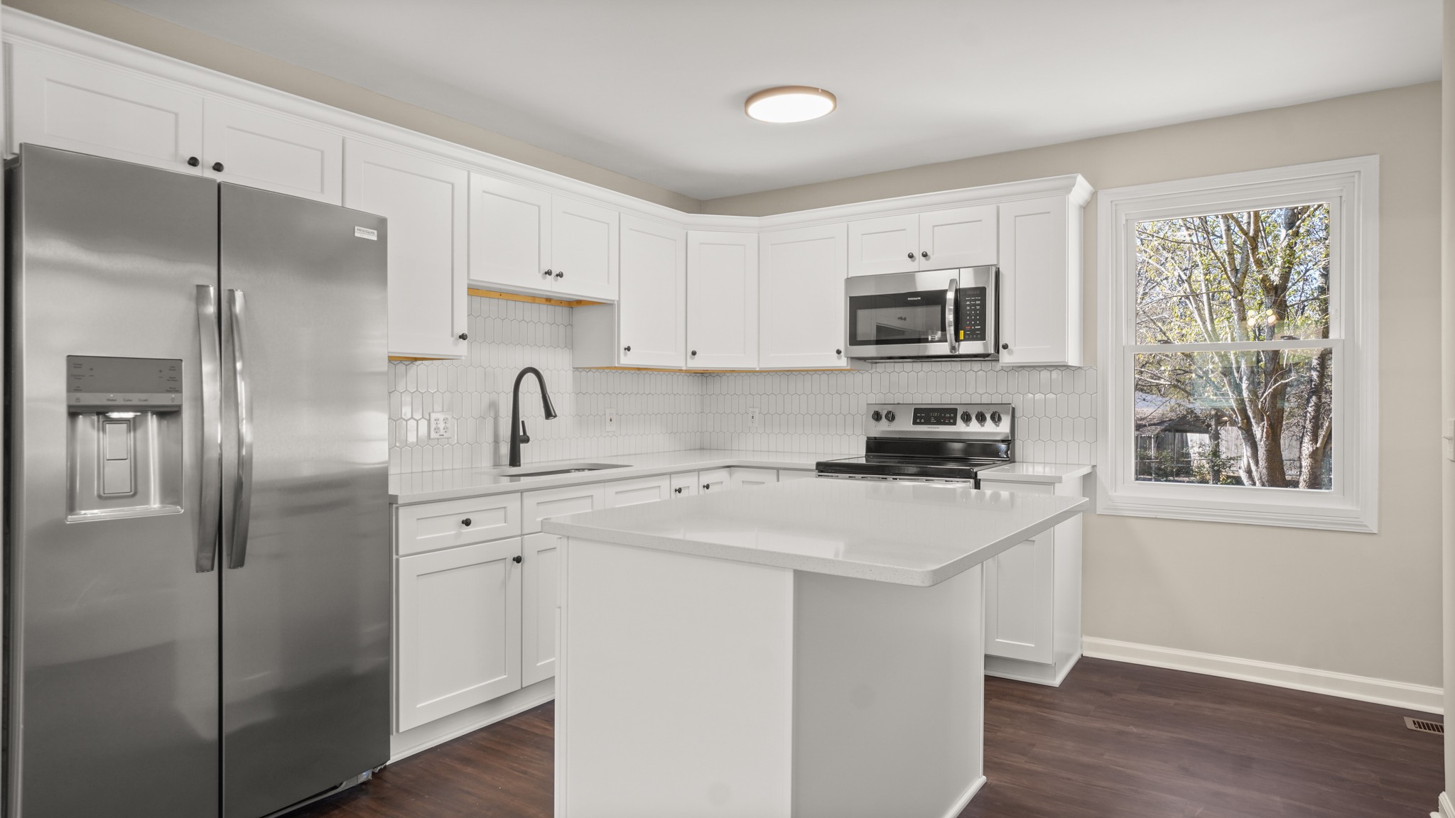 111 Tyree Springs Road White House, TN 37188 - Photo 3 of 16 Gallery Image 3