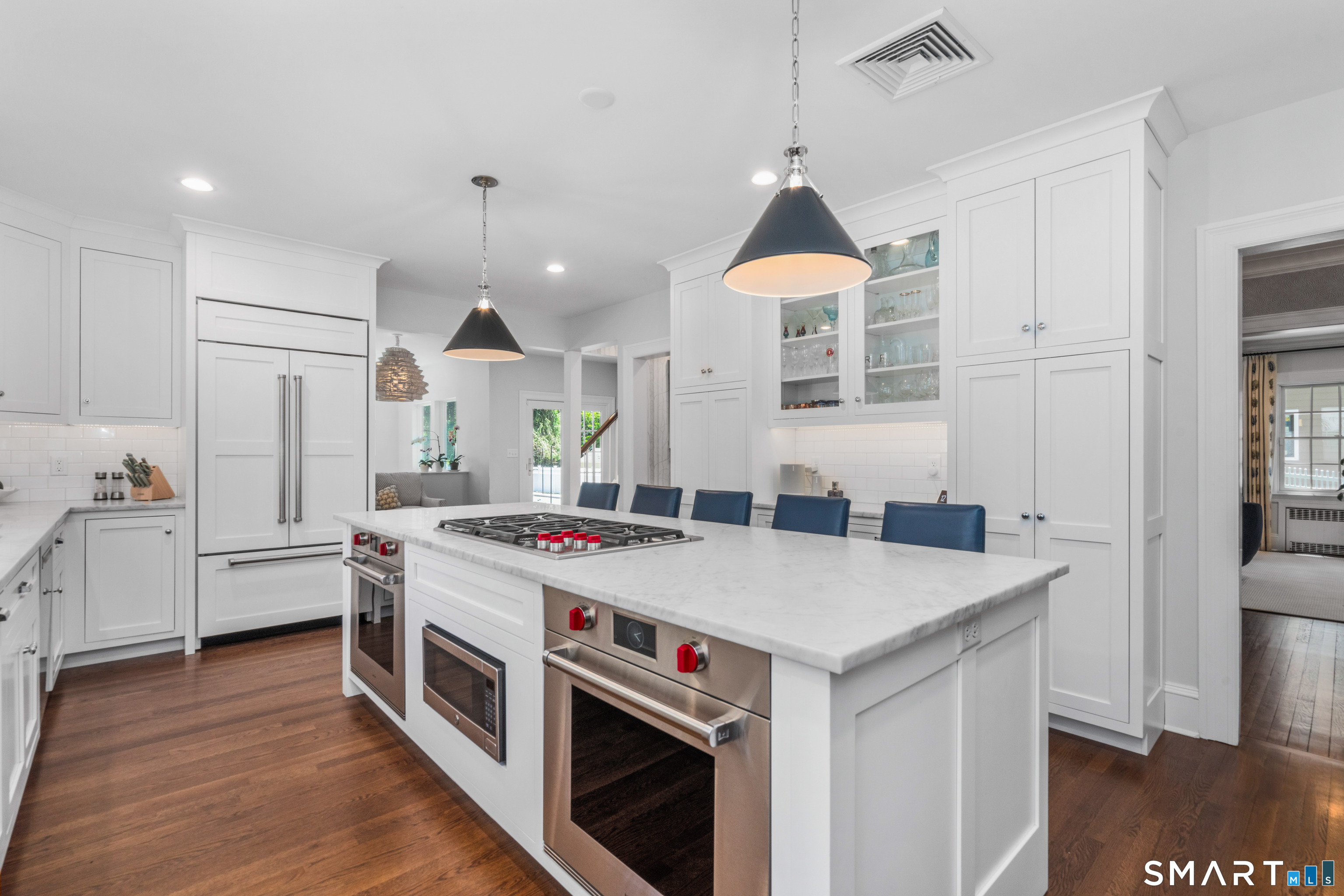 22 Ridgewood Road West Hartford, CT 06107 - Photo 13 of 35