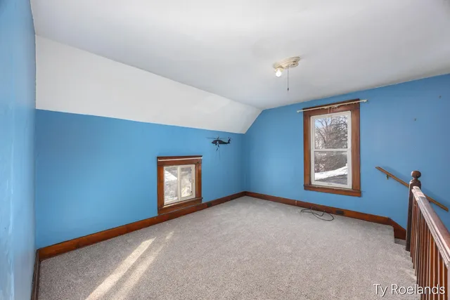 $129,000 | 727 East Washington Street, Ionia, MI 48846