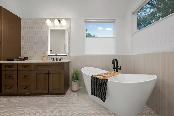 $1,750,000 | 7310 Woodrow Avenue, Austin, TX 78757