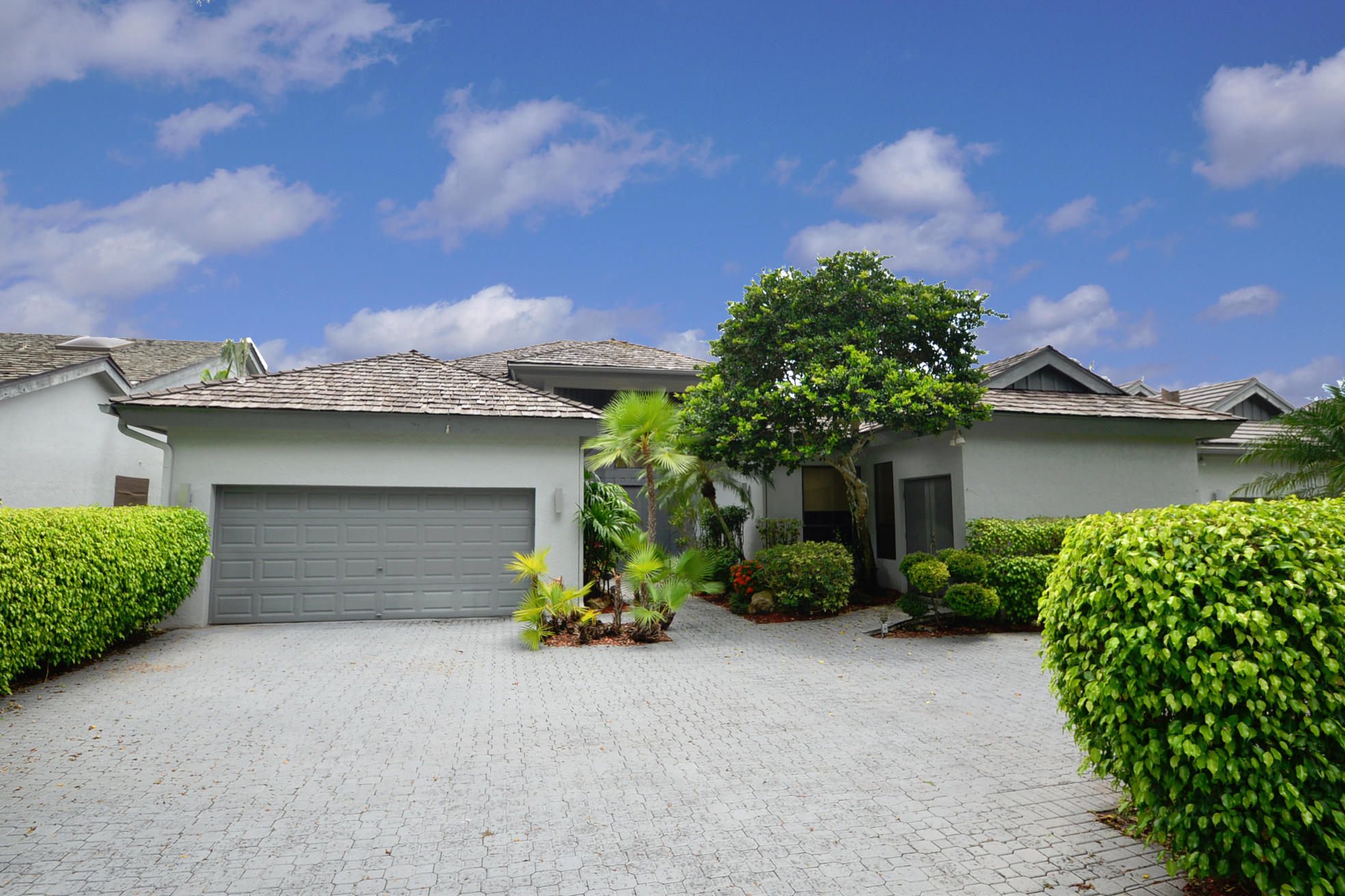7551 Rexford Road Boca Raton, FL 33434 - Photo 1 of 37 Extererior Front