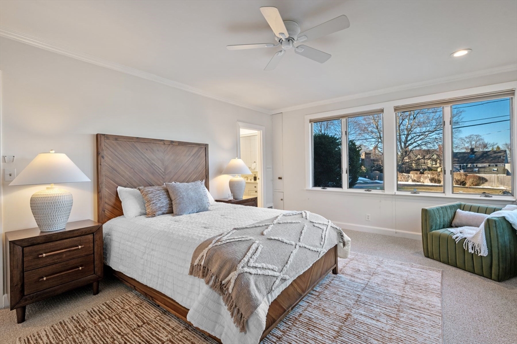 315 Puritan Road Swampscott, MA 01907 - Photo 18 of 41 Gallery Image 18