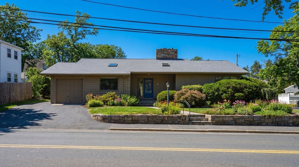 315 Puritan Road Swampscott, MA 01907 - Photo 35 of 41 Gallery Image 35