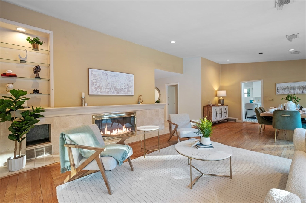 315 Puritan Road Swampscott, MA 01907 - Photo 8 of 41 Gallery Image 8