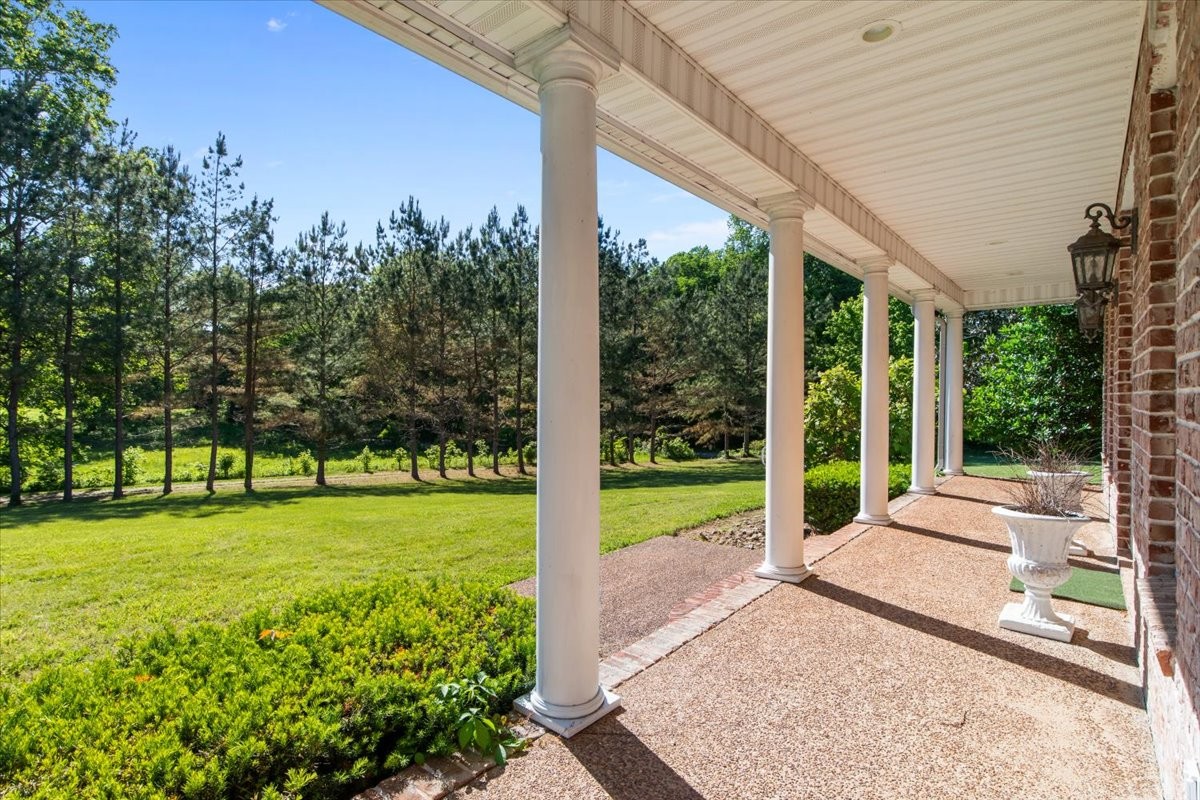 2440 Maple Grove Road Dickson, TN 37055 - Photo 4 of 99