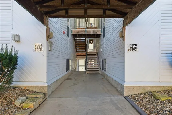 $175,000 | 2330 Northeast 68th Street, Kansas City, MO 64118