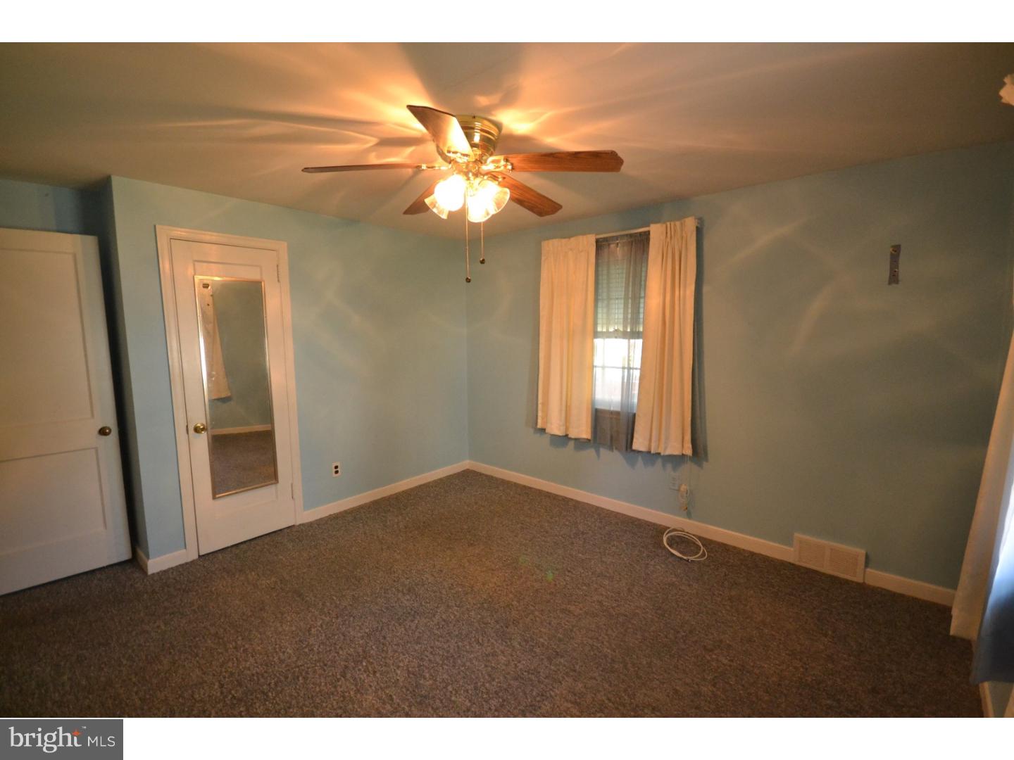 27 Shirley Road Hatboro, PA 19040 - Photo 12 of 25 Master Bathroom