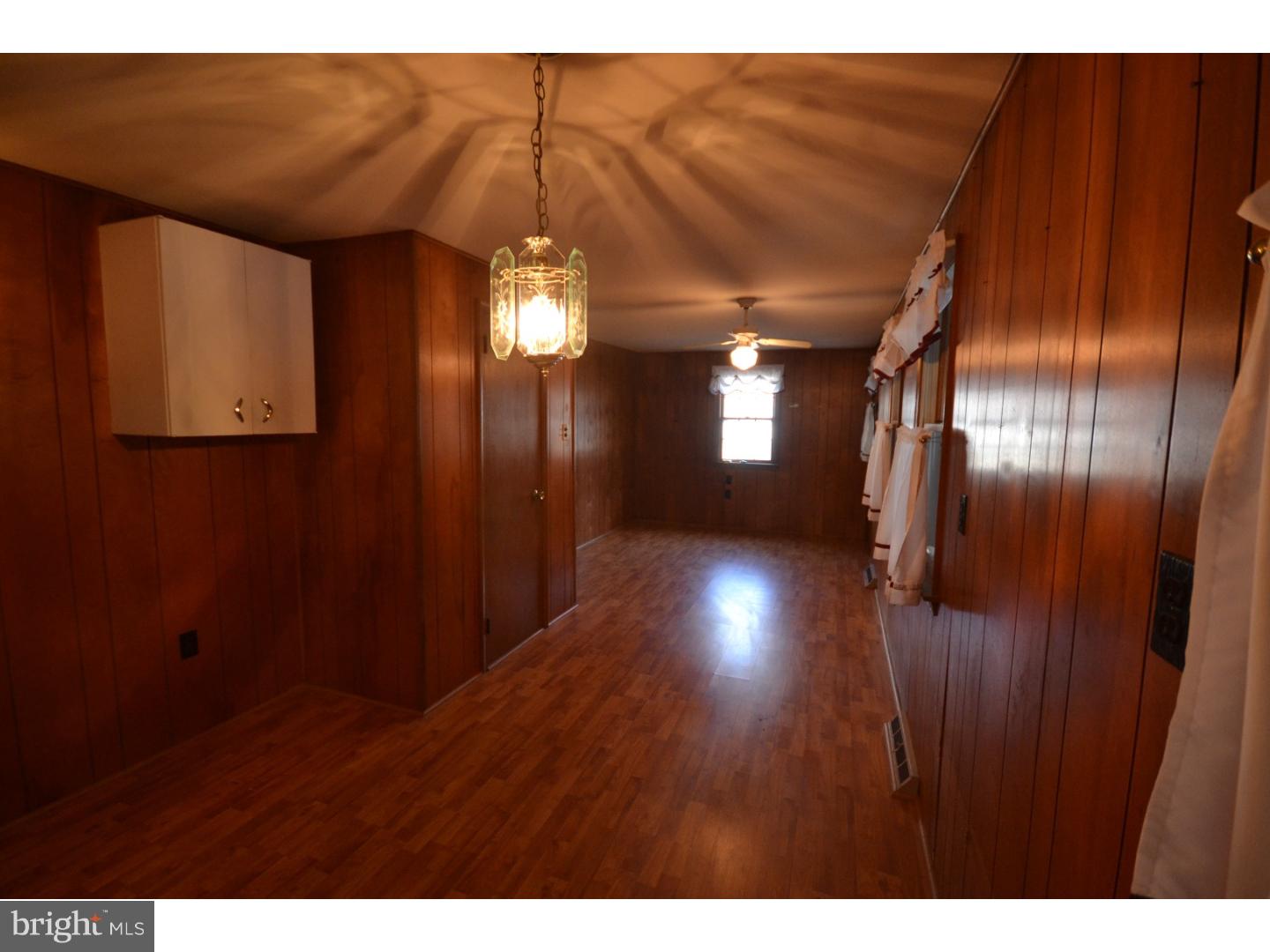 27 Shirley Road Hatboro, PA 19040 - Photo 9 of 25