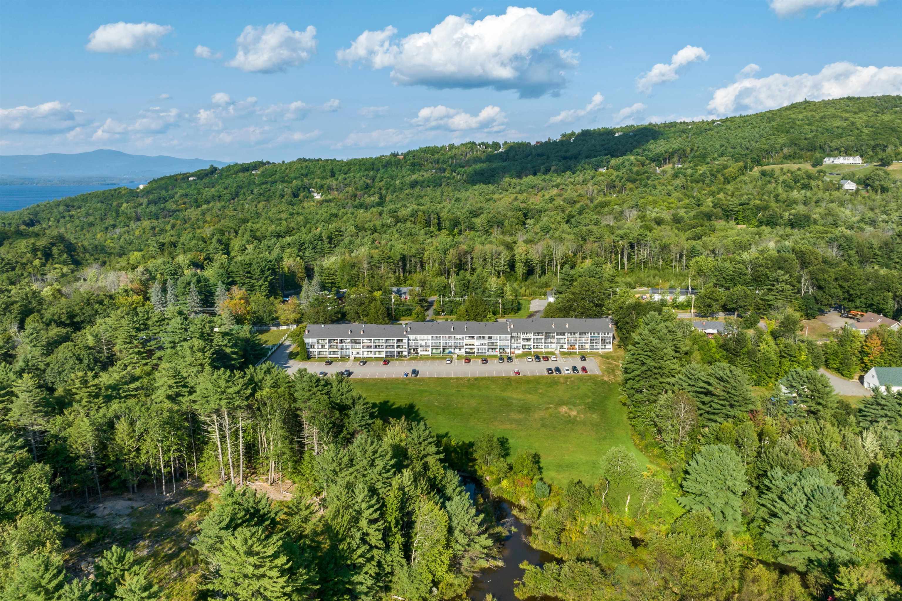 663 Cherry Valley Road, Unit 308 Gilford, NH 03249 - Photo 13 of 37 Gallery Image 13