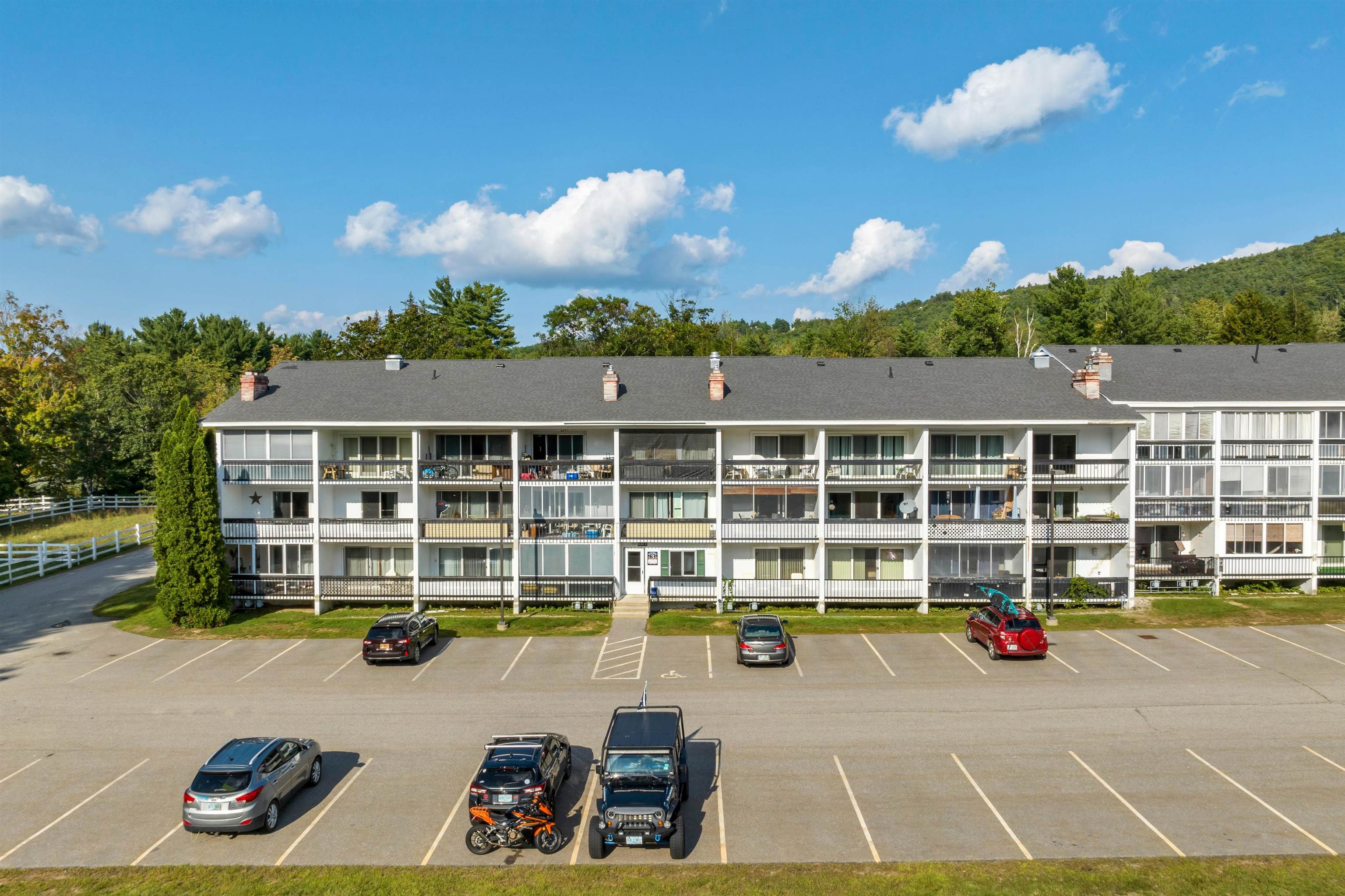 663 Cherry Valley Road, Unit 308 Gilford, NH 03249 - Photo 6 of 37 Gallery Image 6