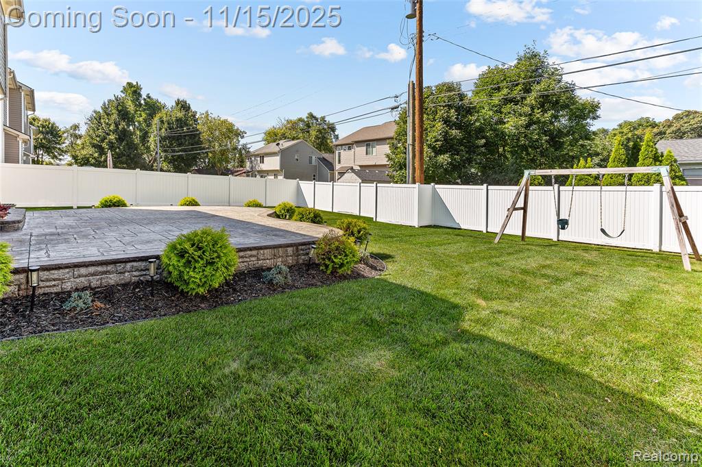 2914 Hartline Drive Rochester Hills, MI 48309 - Photo 39 of 43