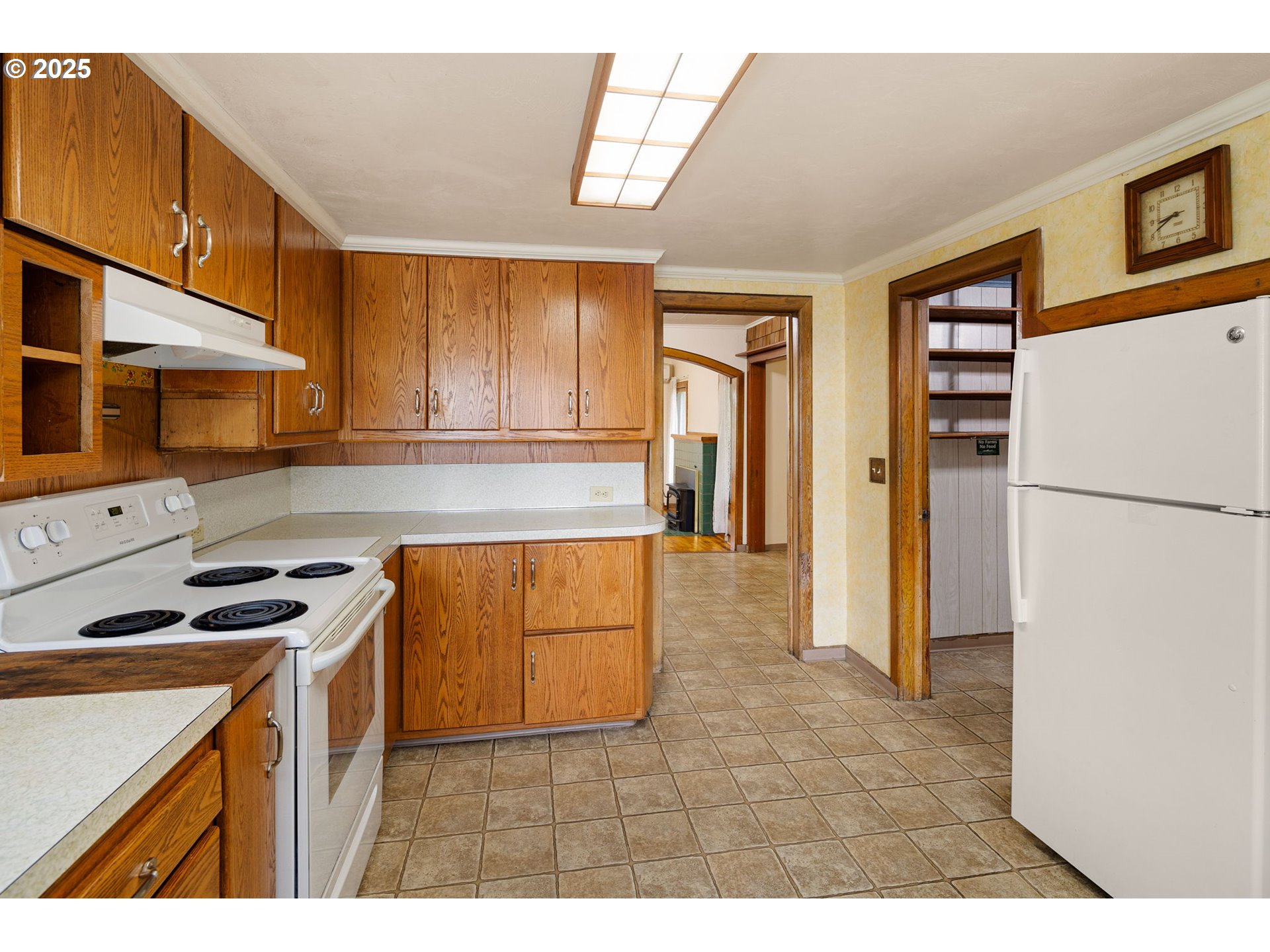 202 20th Street Springfield, OR 97477 - Photo 26 of 42
