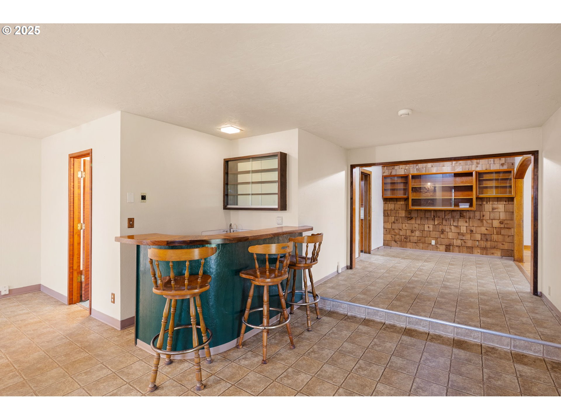 202 20th Street Springfield, OR 97477 - Photo 30 of 42