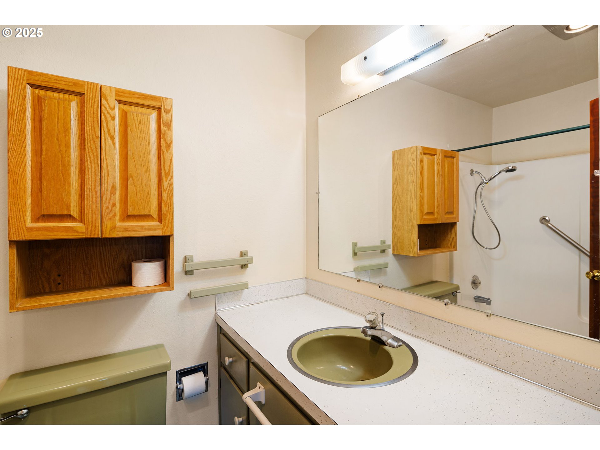 202 20th Street Springfield, OR 97477 - Photo 35 of 42