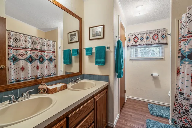 $179,900 | 110 Sycamore Lane, Murchison, TX 75778