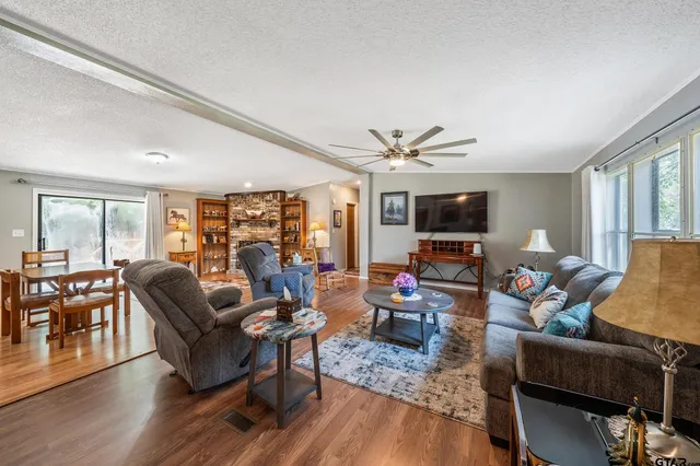 $179,900 | 110 Sycamore Lane, Murchison, TX 75778