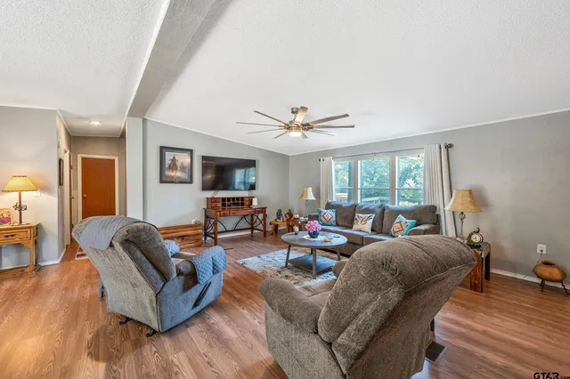 $179,900 | 110 Sycamore Lane, Murchison, TX 75778