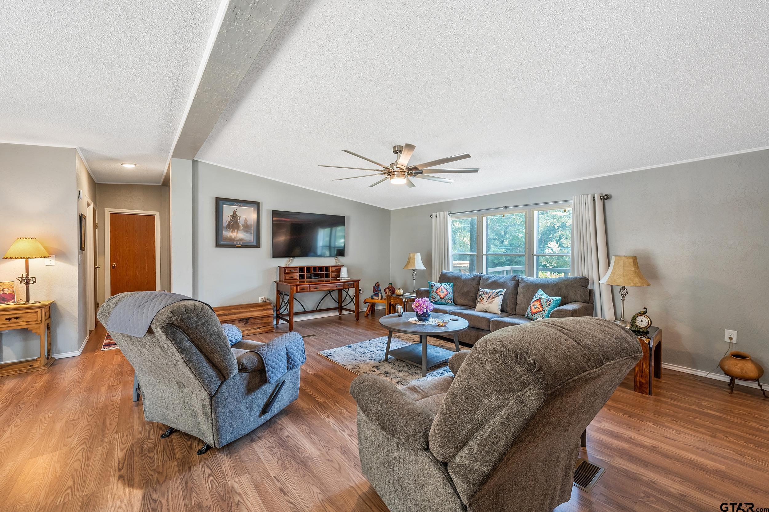 110 Sycamore Lane Murchison, TX 75778 - Photo 8 of 47