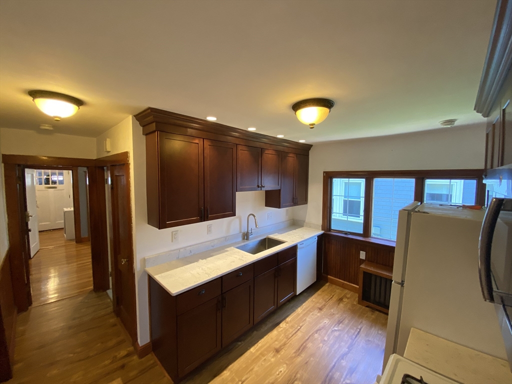 31 Pierce Avenue, Unit 2 STUDY Boston, MA 02122 - Photo 3 of 9