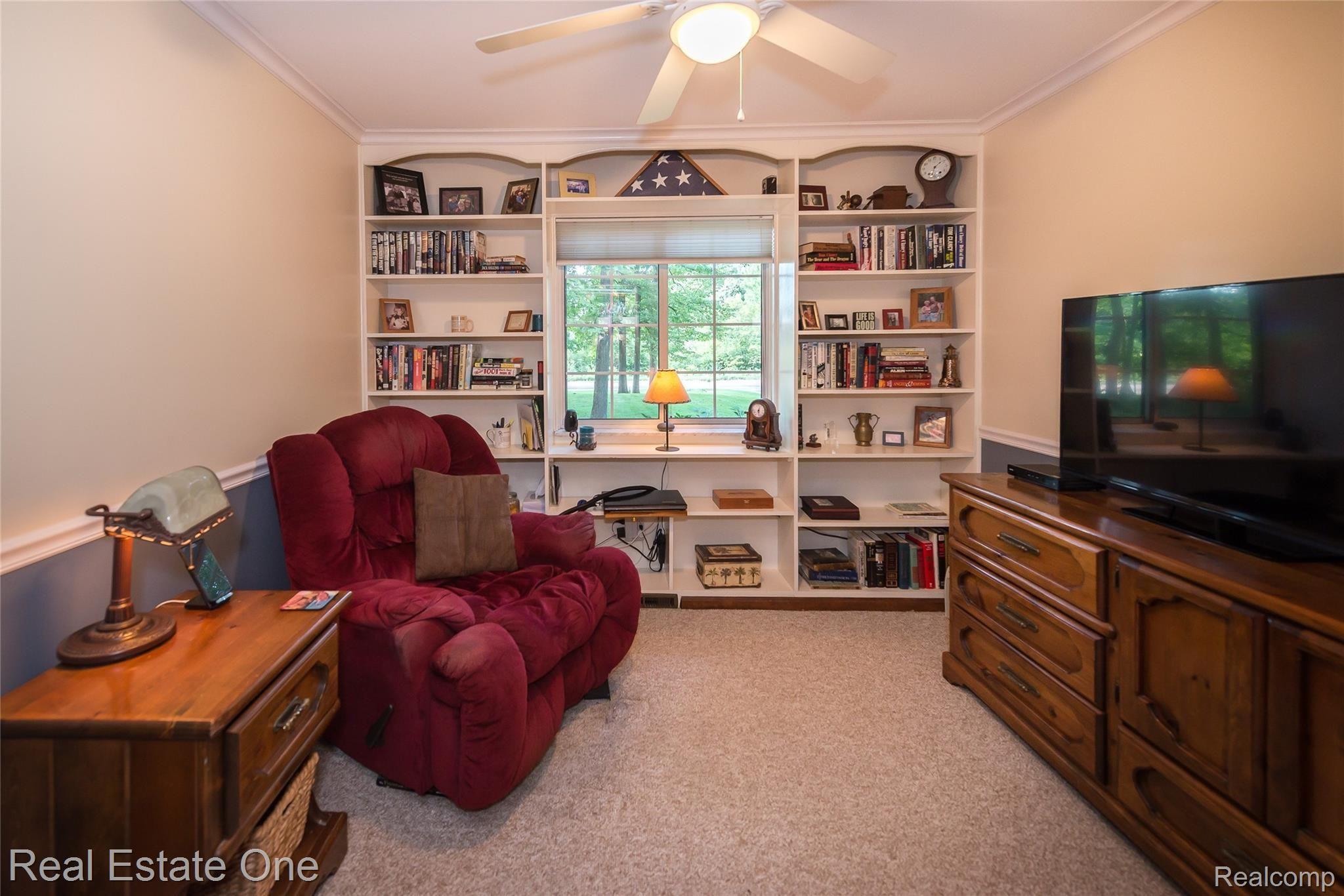 5330 Golf Club Road Howell, MI 48843 - Photo 31 of 61 DSC_0065.jpg