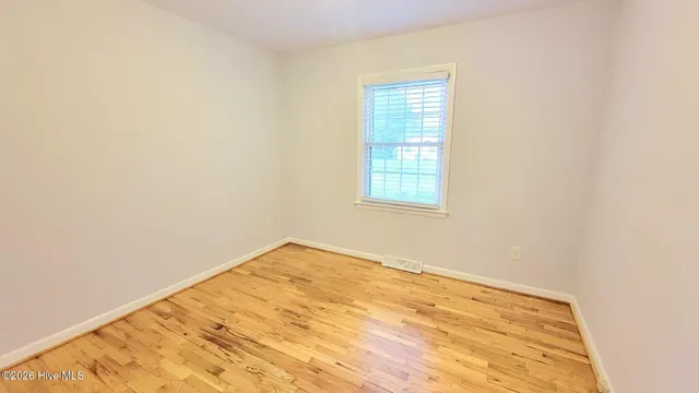 $2,335 | 409 Sierra Drive, Wilmington, NC 28409