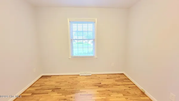 $2,335 | 409 Sierra Drive, Wilmington, NC 28409