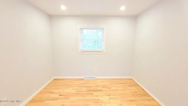 $2,335 | 409 Sierra Drive, Wilmington, NC 28409