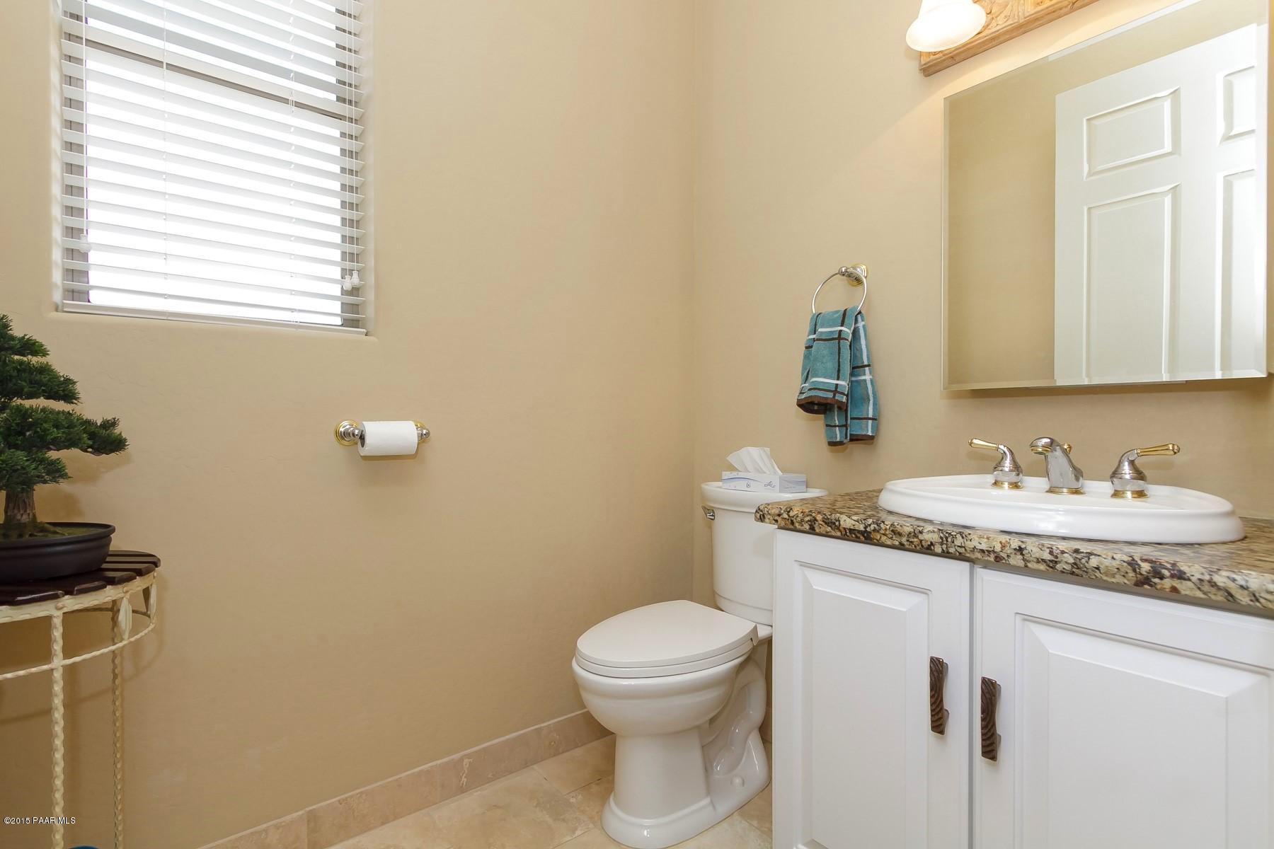 10643 North Sharps Road Prescott, AZ 86305 - Photo 17 of 30 016_Half Bath