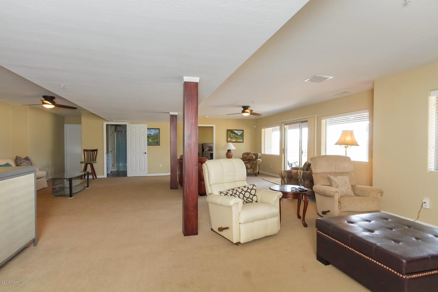 10643 North Sharps Road Prescott, AZ 86305 - Photo 20 of 30 019_Family Room