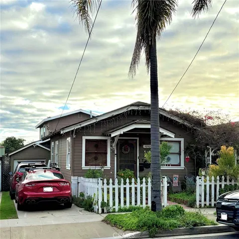 $989,000 | 4240 East 15th Street, Long Beach, CA 90804