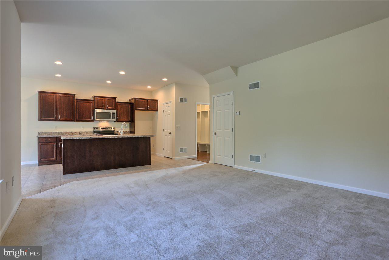 705 Cockley Road, Unit 81 Harrisburg, PA 17111 - Photo 4 of 25 Gallery Image 4